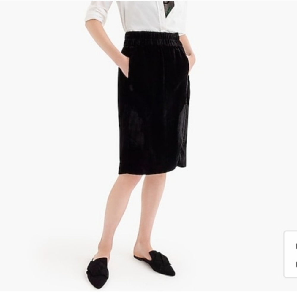 J Crew black crushed velvet skirt With Pockets